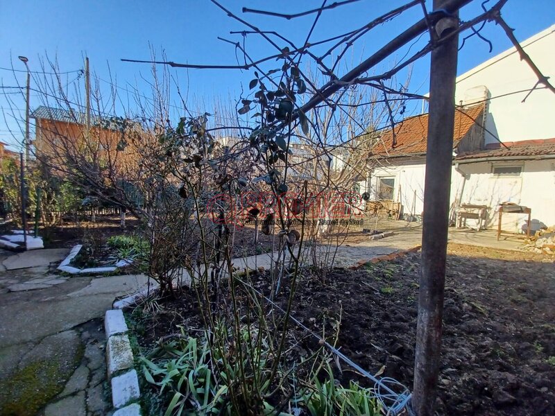 Brancoveanu, Martisor, POT 45%, teren 330 mp,