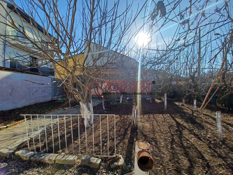 Brancoveanu, Martisor, POT 45%, teren 330 mp,